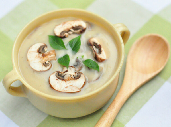 奶油蘑菇汤图片