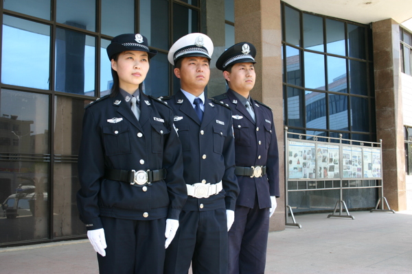 警察