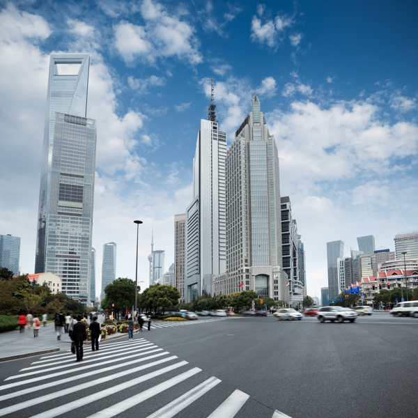 城市街道和高樓大廈