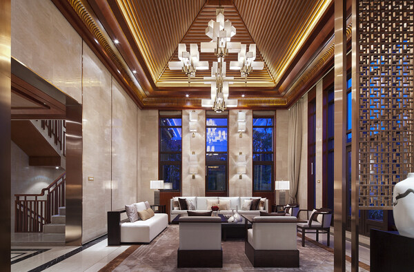 新中式时尚大户型客厅白色水晶灯室内装修图