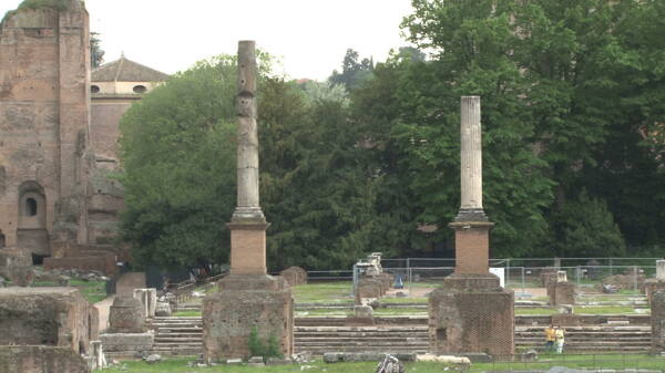 在雨中股票视频古罗马遗迹视频免费下载