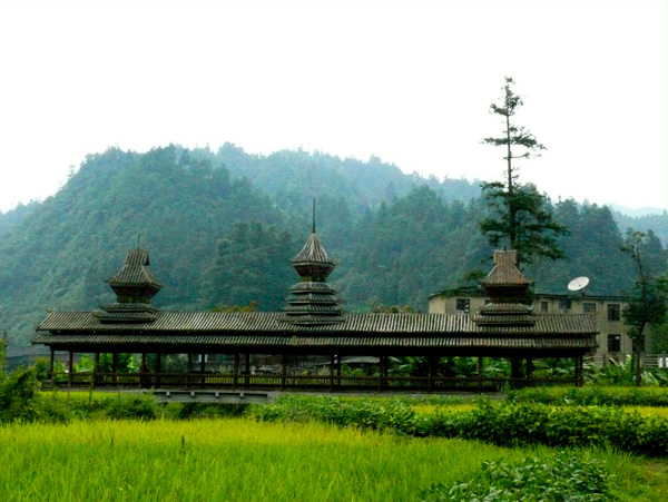 风雨桥