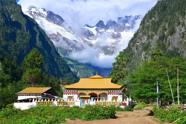 云南梅里雪山風(fēng)景