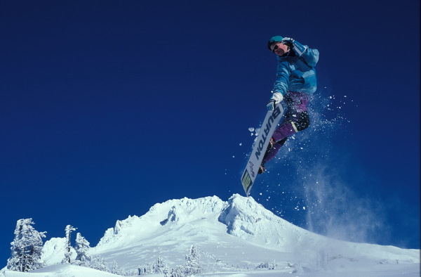 竞技滑雪人物图片
