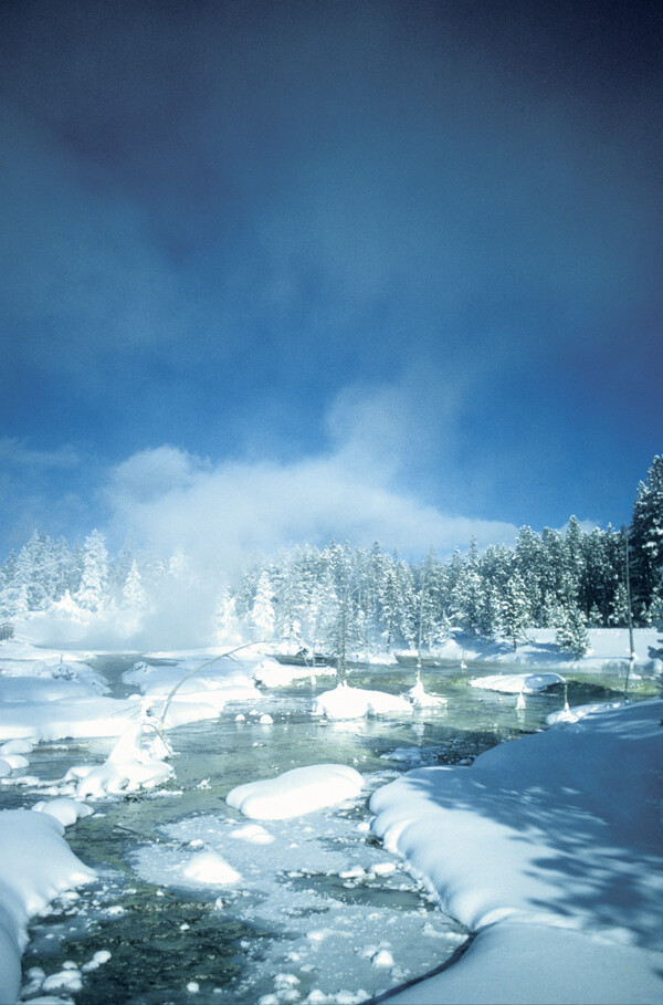 冬天雪景图片素材