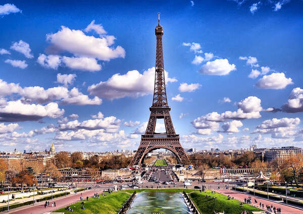 城市巴黎铁塔