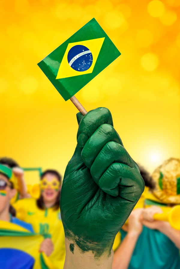 绿色手中的世界杯旗帜图片