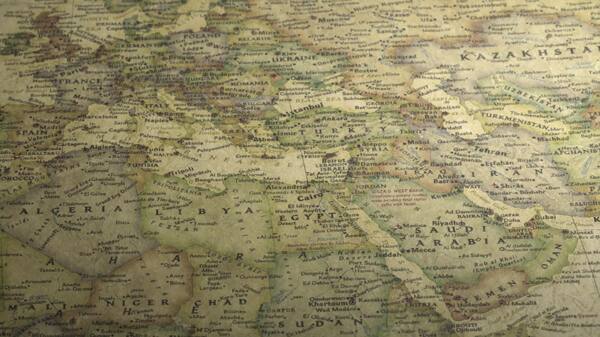 老式地图泛到中东