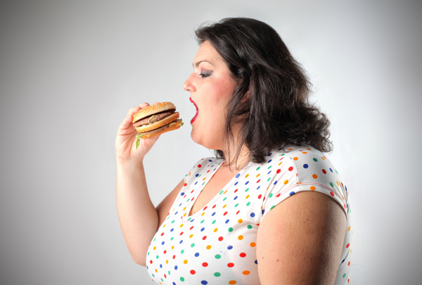 吃汉堡的肥胖女人图片