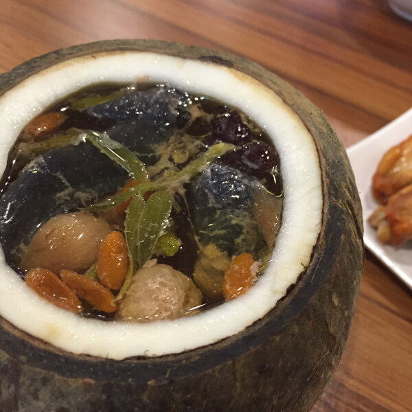 椰子燉湯