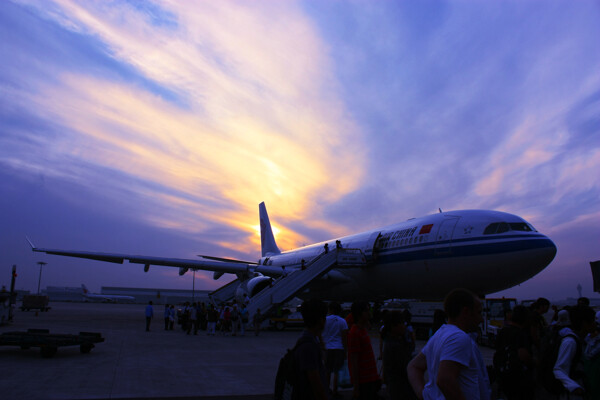 首都机场空客A330图片