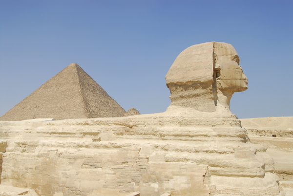 埃及狮身人面像和金字图片