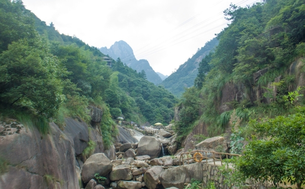 安徽黃山鳳凰源大峽谷