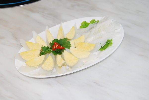 鵝蛋拌大蔥圖片