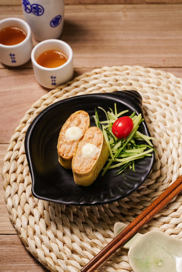 吞拿魚(yú)壽司