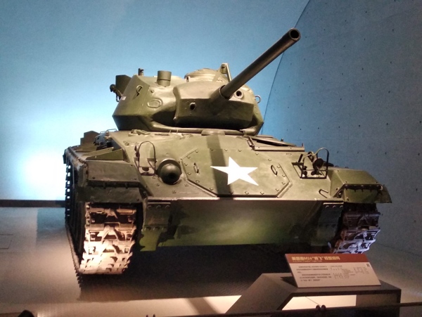 美军M24坦克