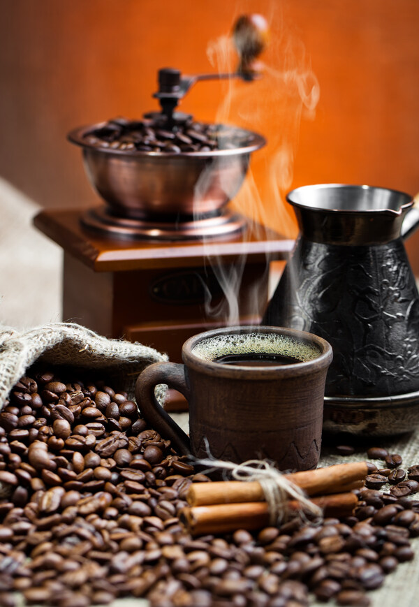 咖啡研磨机与咖啡豆