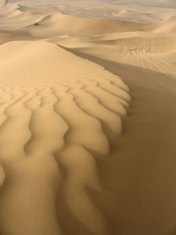 唯美戈壁沙漠图片
