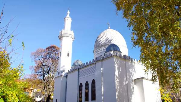 考纳斯的清真寺