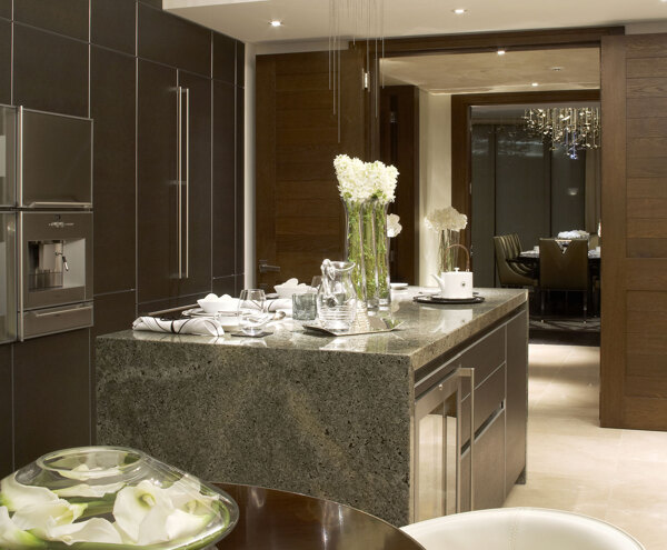 现代奢华客厅金面洗手台室内装修效果图