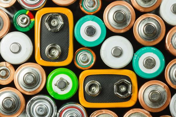 各种类型的电池