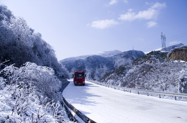 冬天道路