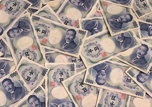 日元纸币散落叠加日元战争日币发展历史图片