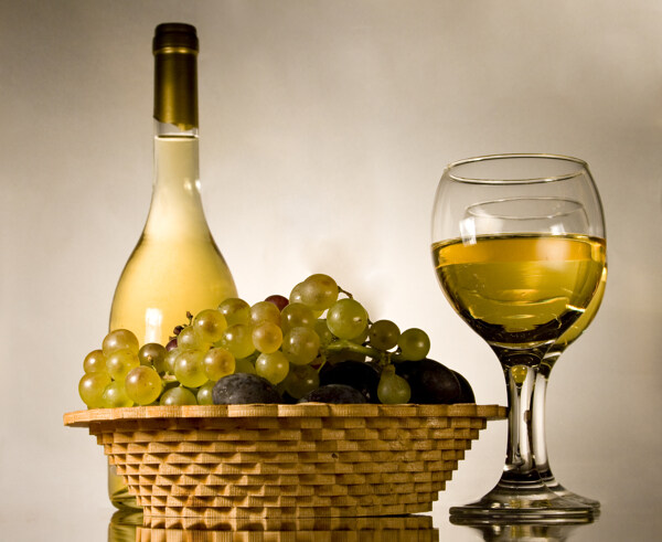 葡萄和葡萄酒图片