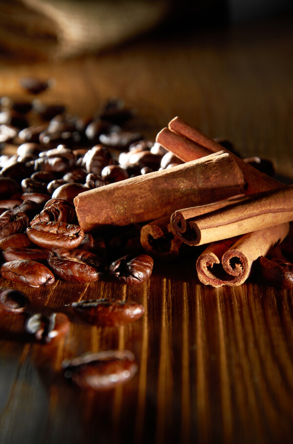 咖啡豆桂皮高清图片