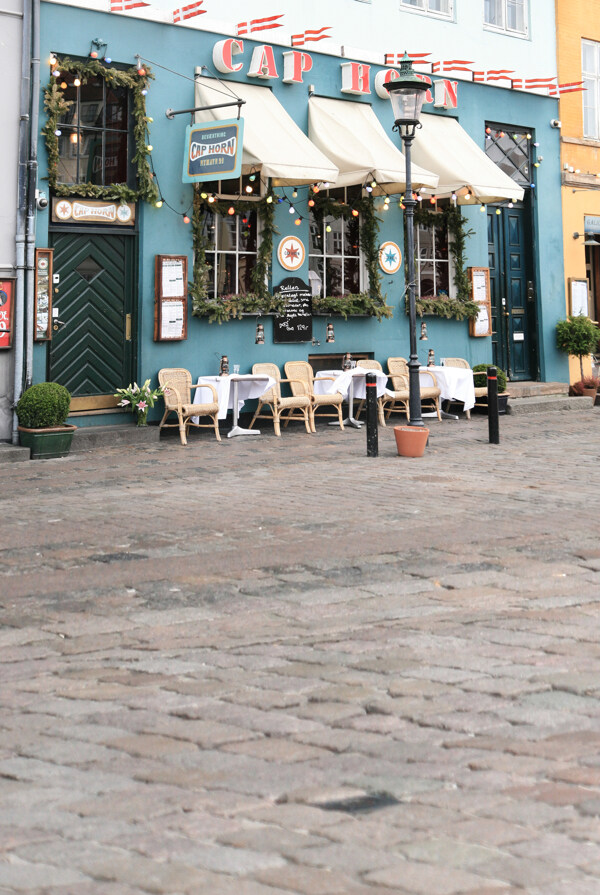临街的咖啡店外景影楼摄影背景图片