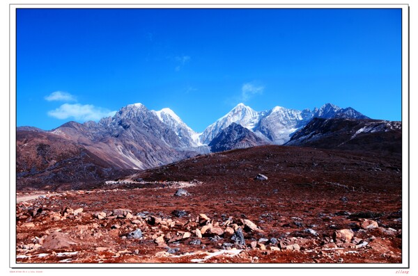 贡嘎山雪山图片