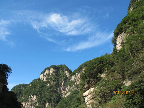 山峰天空背景素材图片