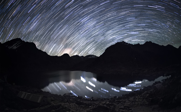 唯美的星空景色高清图片