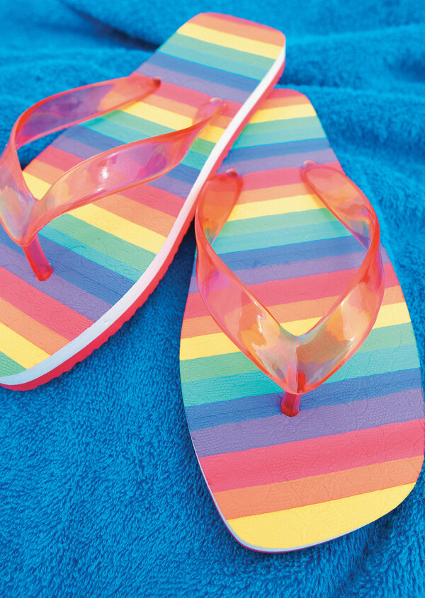 彩虹夹脚凉鞋图片