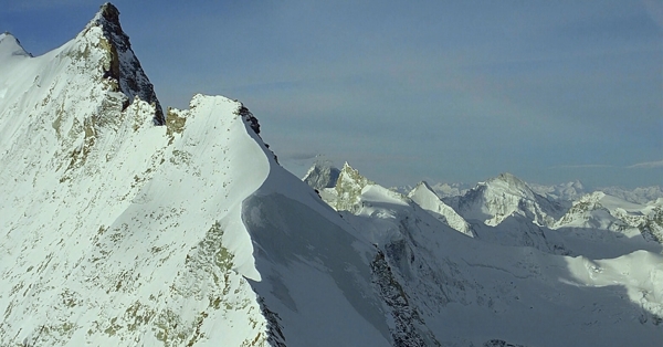 大雪山山脉高清视频素材