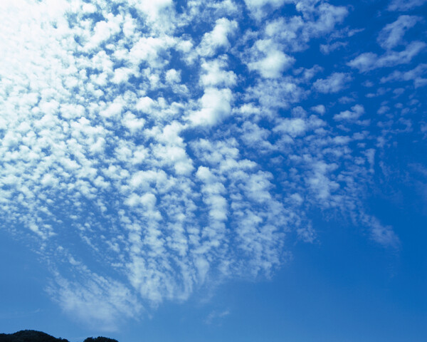 日色天空