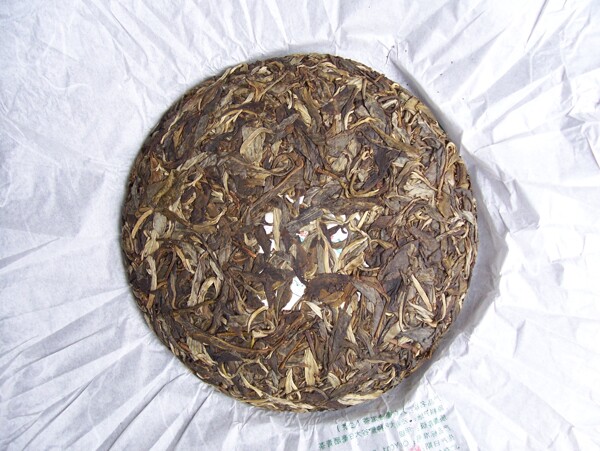 大白毫茶饼图片