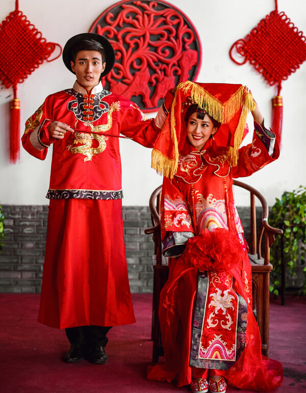 中国习俗婚纱摄影图片