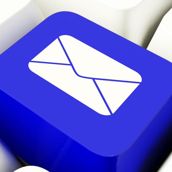 发送电子邮件或接触蓝色信封电脑钥匙