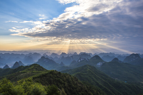 广西桂林尧山风景