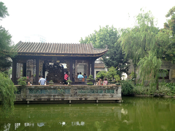 中国古典园林广东佛山梁园水榭景图片
