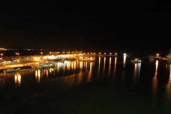 绝美台湾渔人码头夜景2图片
