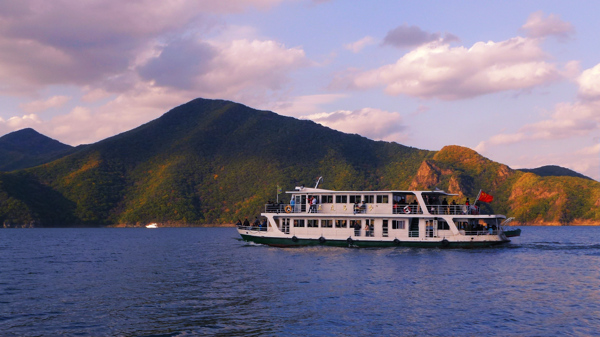 松花湖风景非高清图片