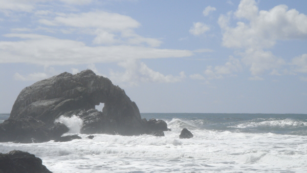 海岸岩石图片